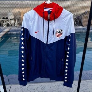 Nike USA windbreaker jacket